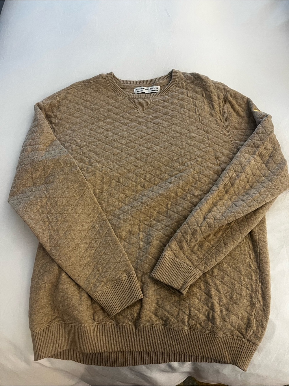 Holderness & Bourne Men’s Quilted Cotton Crewneck Pullover Tan Size L